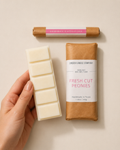 Load image into Gallery viewer, Fresh Cut Peony Wax Melt Bar